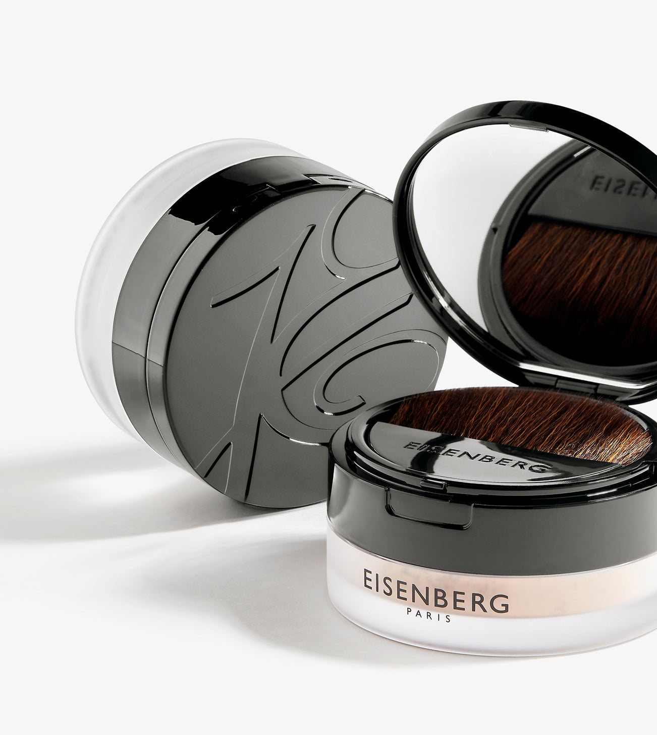 ULTRA-PERFECTING & BLURRING LOOSE POWDER