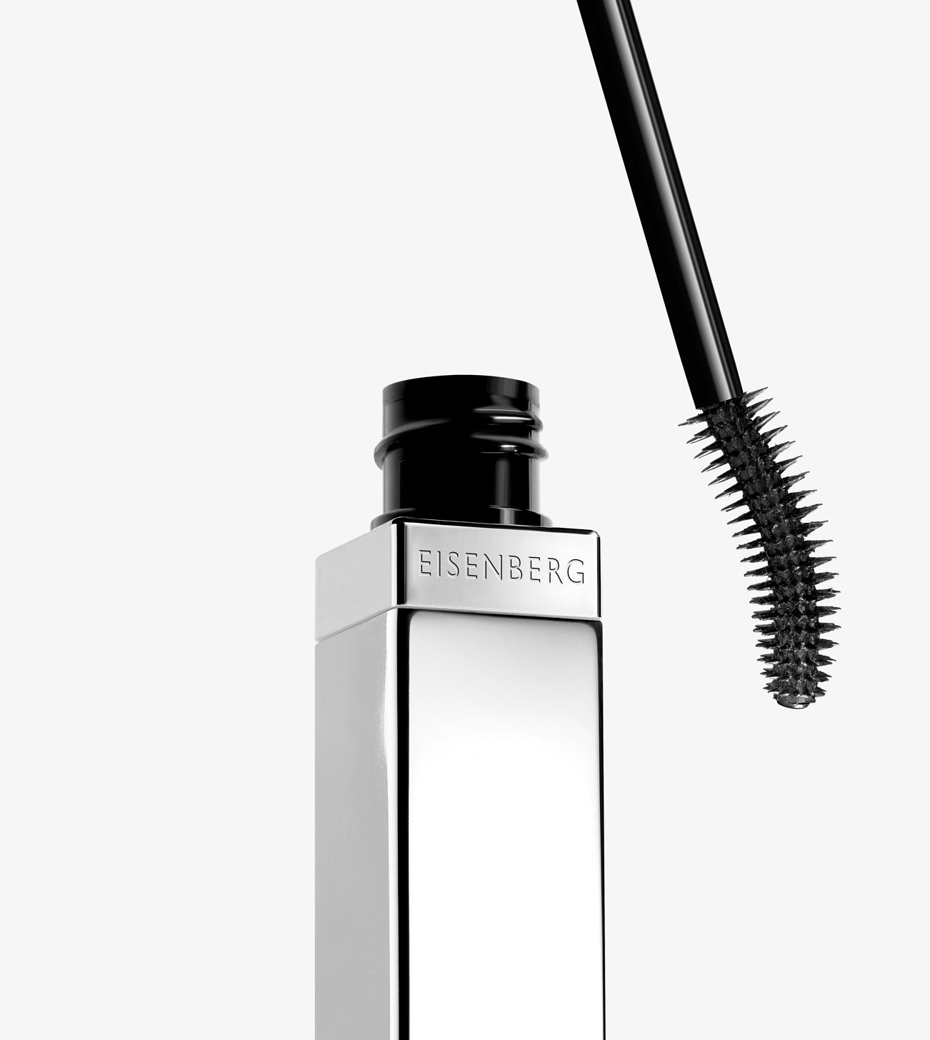THE GRAPHIC MASCARA®
